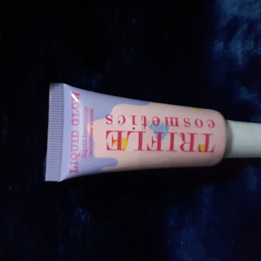 Trifle Cosmetics - Liquid Glow